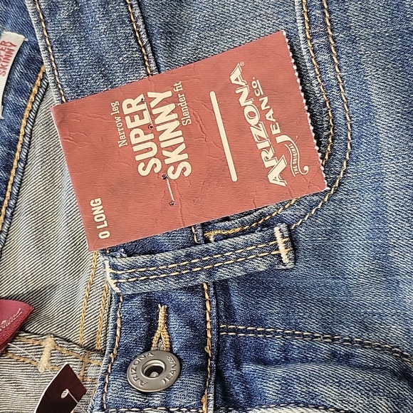 NWT Arizona Junior’s Encore Blue Super Skinny Jeans Size 0 - Picture 7 of 10